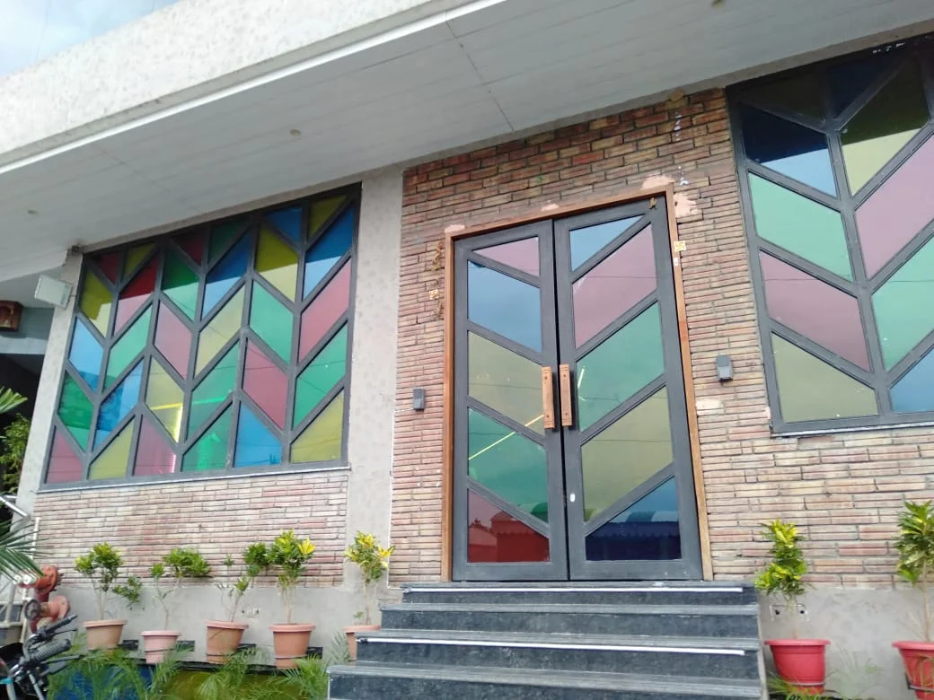 Glass Film Gallery Image 19